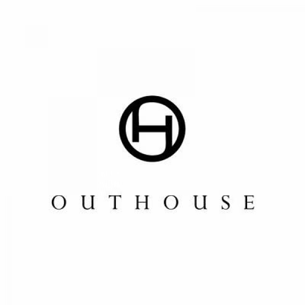 DirectMe profile picture for @outhouse