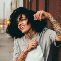 DirectMe profile picture for @siya