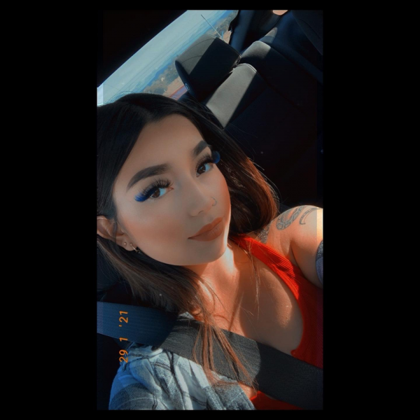 DirectMe profile picture for @nique