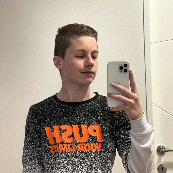 DirectMe profile picture for @elvin
