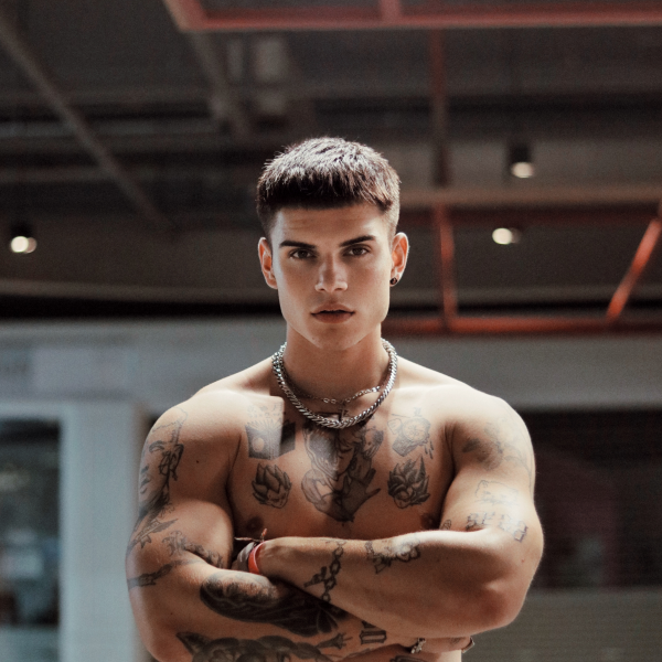 Lucas Gillespie On Direct me