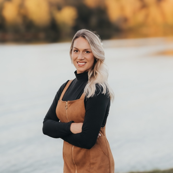 Kelsey Russell on Direct.me