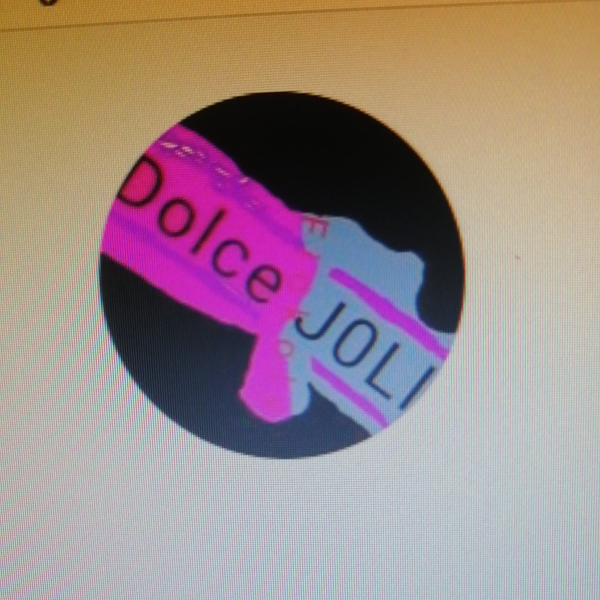 DirectMe profile picture for @dolce