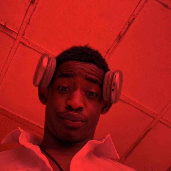 DirectMe profile picture for @clouds